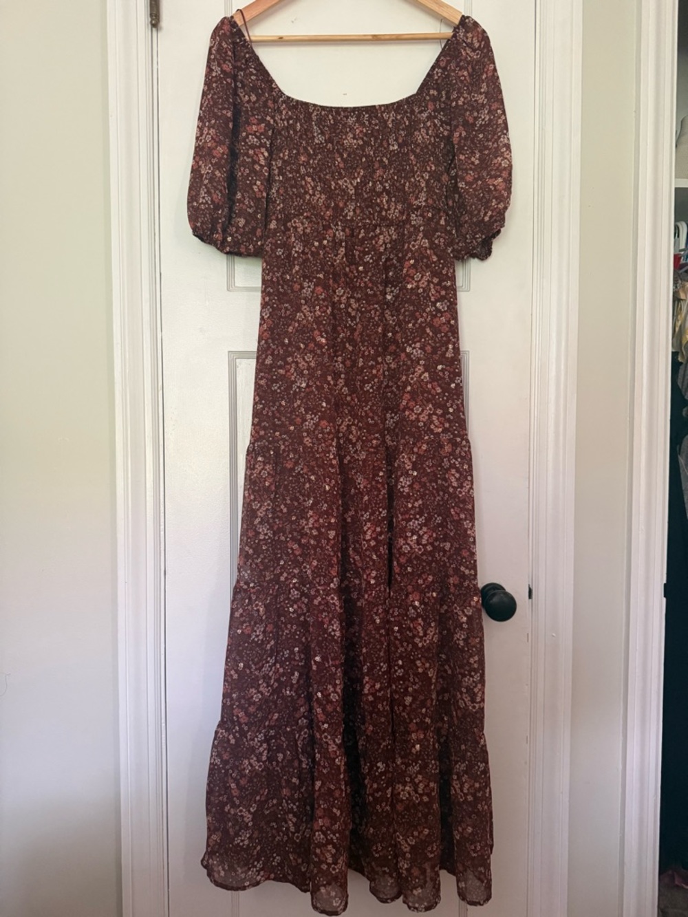 Francesca's Collections Brown Floral Maxi Dress with Puff Sleeves